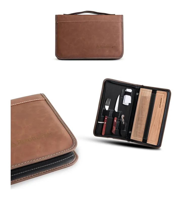 Estuches de cuero con set de asado